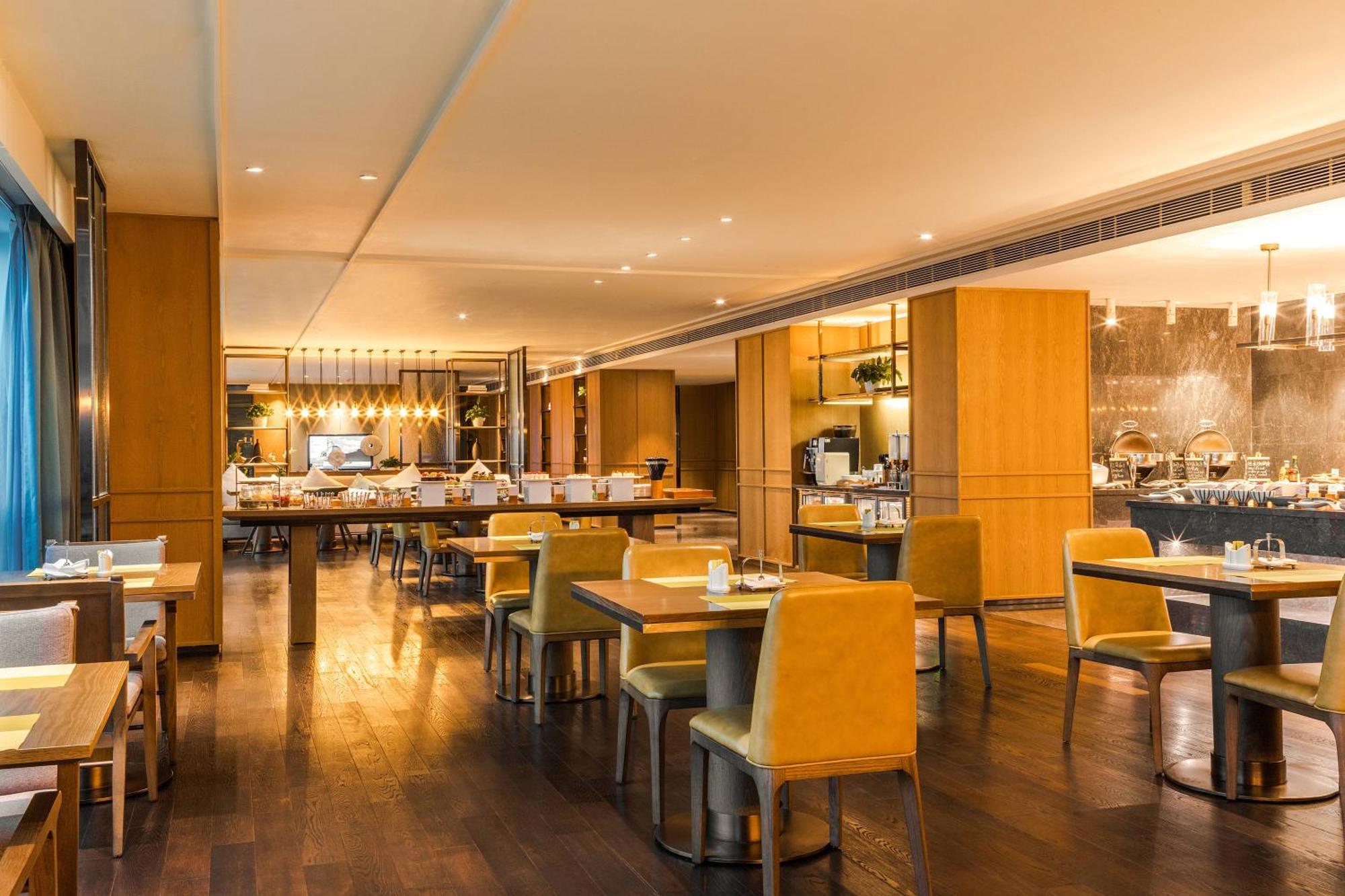 Doubletree By Hilton Hotel Shenzhen Longhua, Near Huawei, Foxcnn, Shenzhen North Railway, Uniwalk & Uniworld Shopping Mall, Sam'S Club Zewnętrze zdjęcie