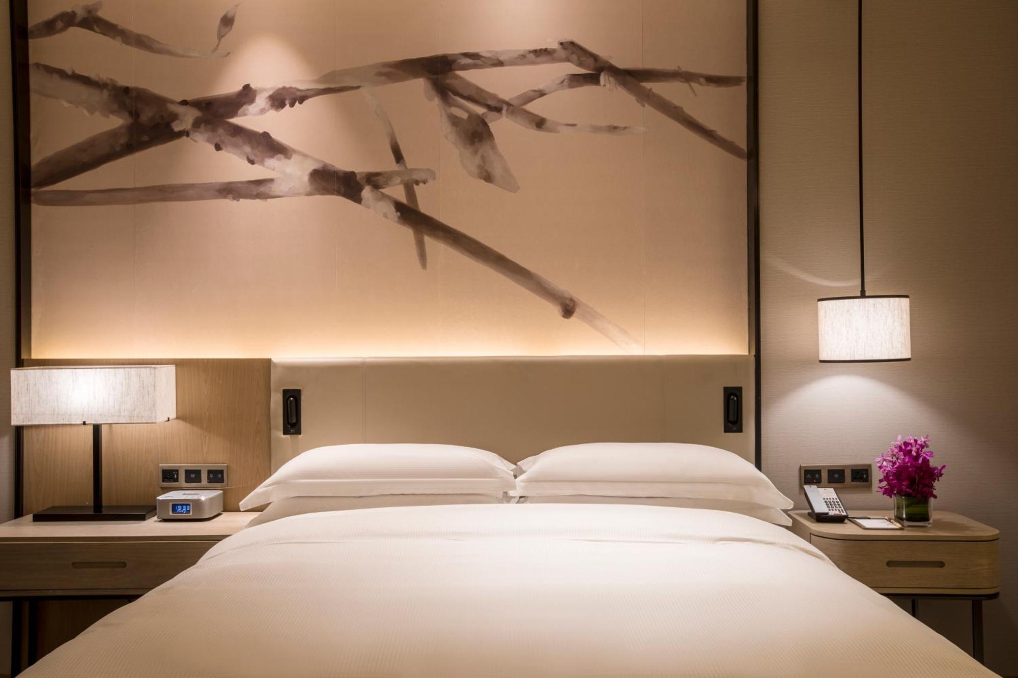 Doubletree By Hilton Hotel Shenzhen Longhua, Near Huawei, Foxcnn, Shenzhen North Railway, Uniwalk & Uniworld Shopping Mall, Sam'S Club Zewnętrze zdjęcie