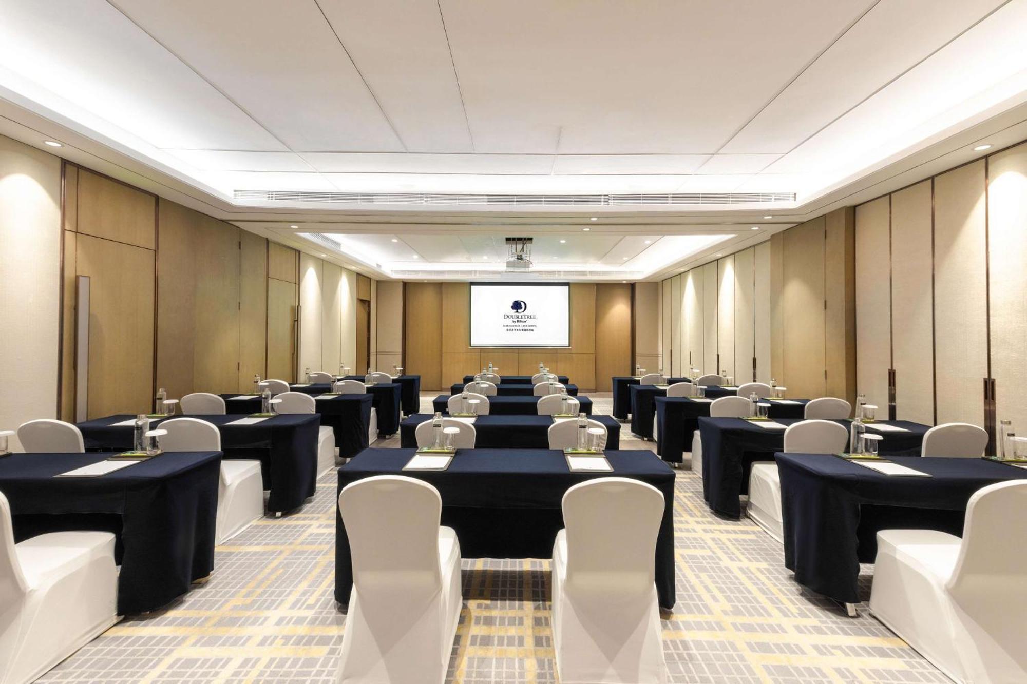 Doubletree By Hilton Hotel Shenzhen Longhua, Near Huawei, Foxcnn, Shenzhen North Railway, Uniwalk & Uniworld Shopping Mall, Sam'S Club Zewnętrze zdjęcie